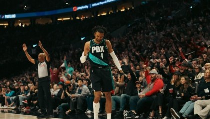 开云入口-NBA常规赛西部大结局：开拓者力压快船，湖人火箭首轮狭路相逢