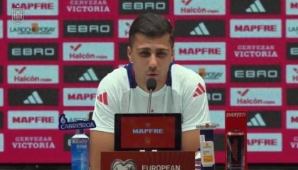 开云官网-罗德里谈金球奖：希望亚马尔佩德里拿，但竞技上是登贝莱维蒂尼亚