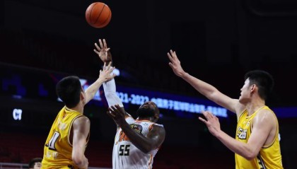 开云入口-吉林的童话止步于八强 单核琼斯难敌广厦千军万马