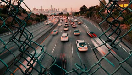 开云服务-BOB半岛体育：在海风中追逐每一次心跳